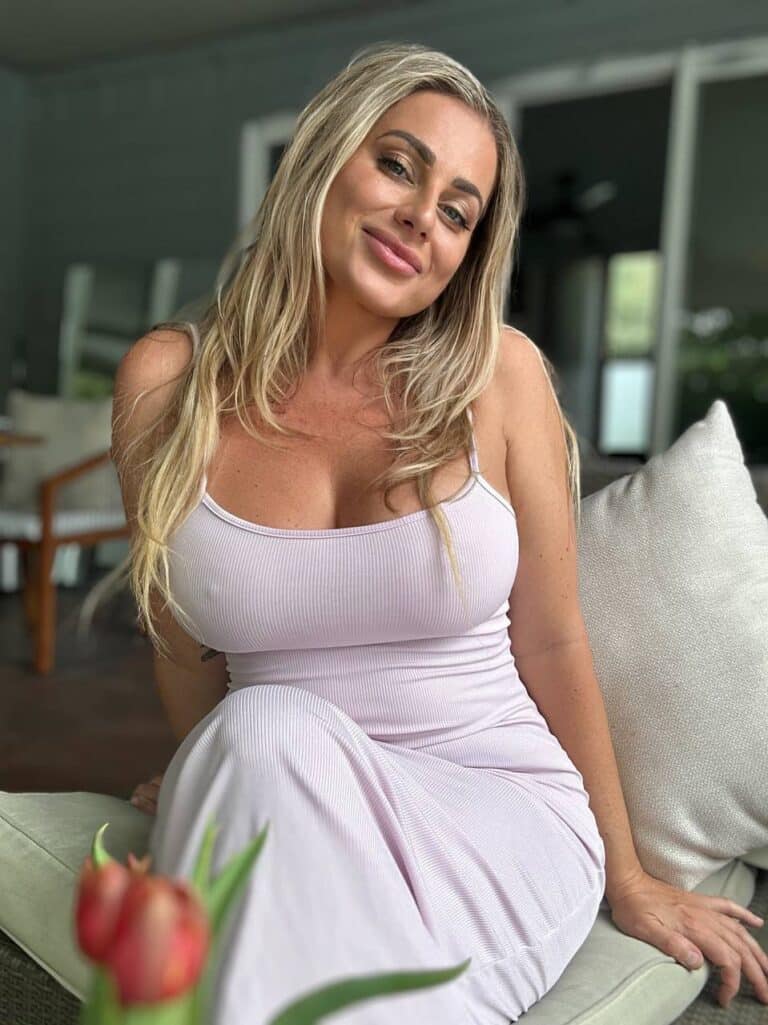 Nikki Stone model and content creator